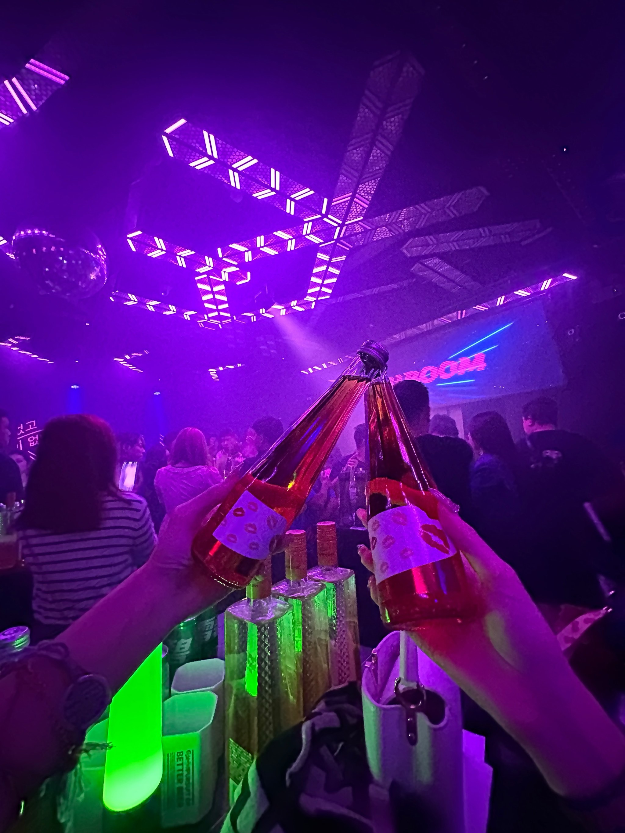 渭南商务KTV消费攻略-华县ktv预订